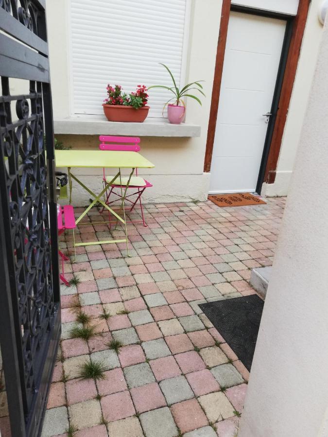 Apartamento Zahra Dor Plombieres-les-Dijon Exterior foto